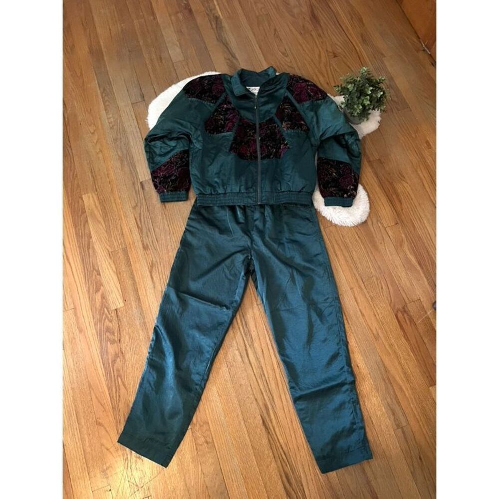 Vintage 80s Lavon Windbreaker Tracksuit Jogger Set Emerald Green Size M - Picture 1 of 10